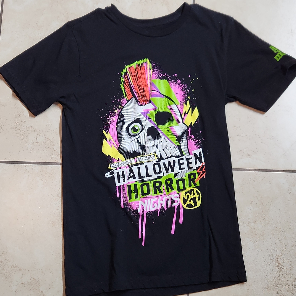 Universal Black Halloween Horror Nights Tee